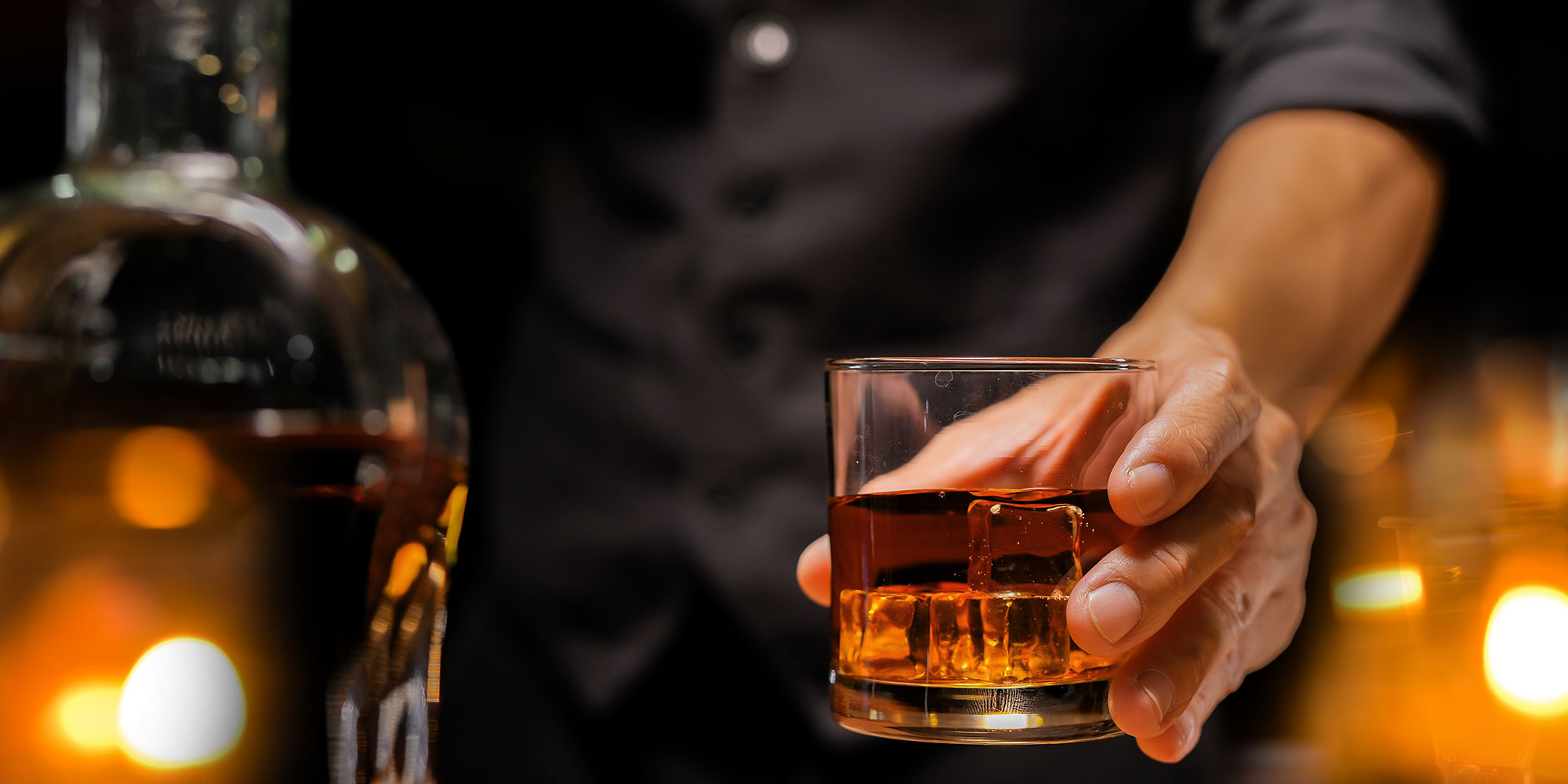 Beispielbild: Whisky Verkostung in Stuttgart / Example image: Whisky tasting in Stuttgart